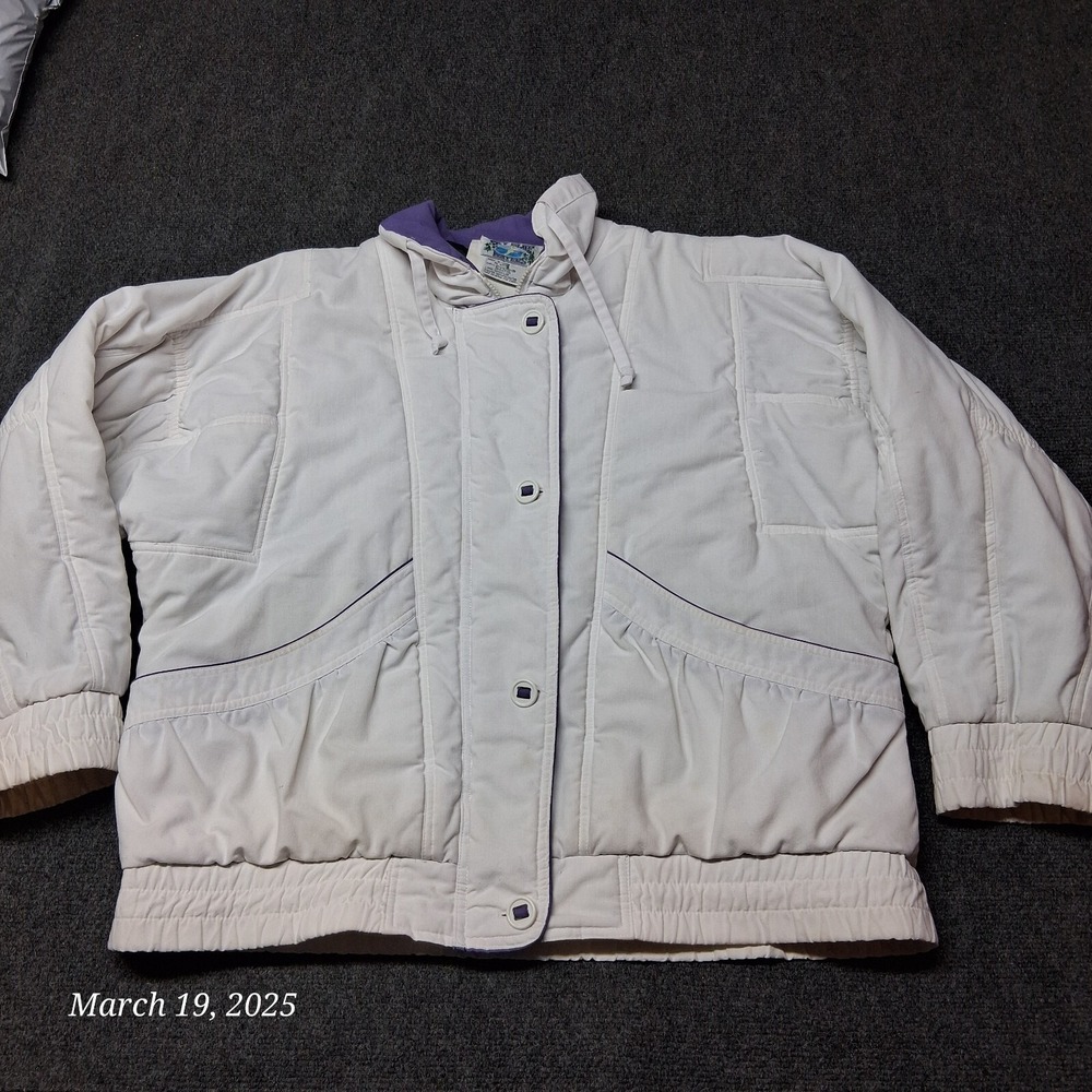 VTG Sky Blue Jacket Women Sz XL White Puffer Full Zip With Buttons‎